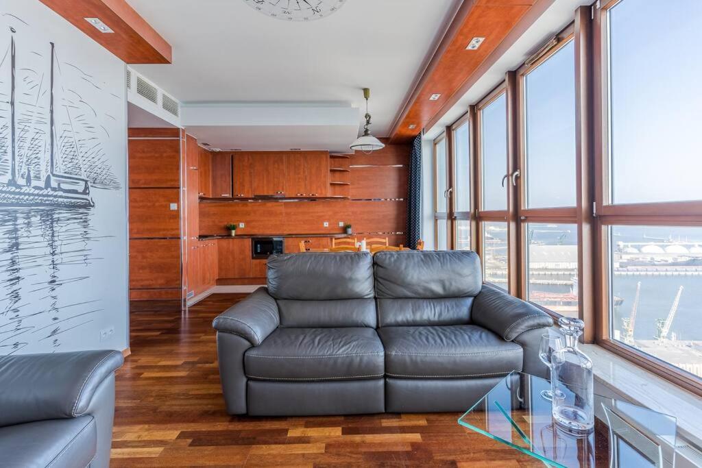 Sea View-Golden Apartments Gdynia Buitenkant foto